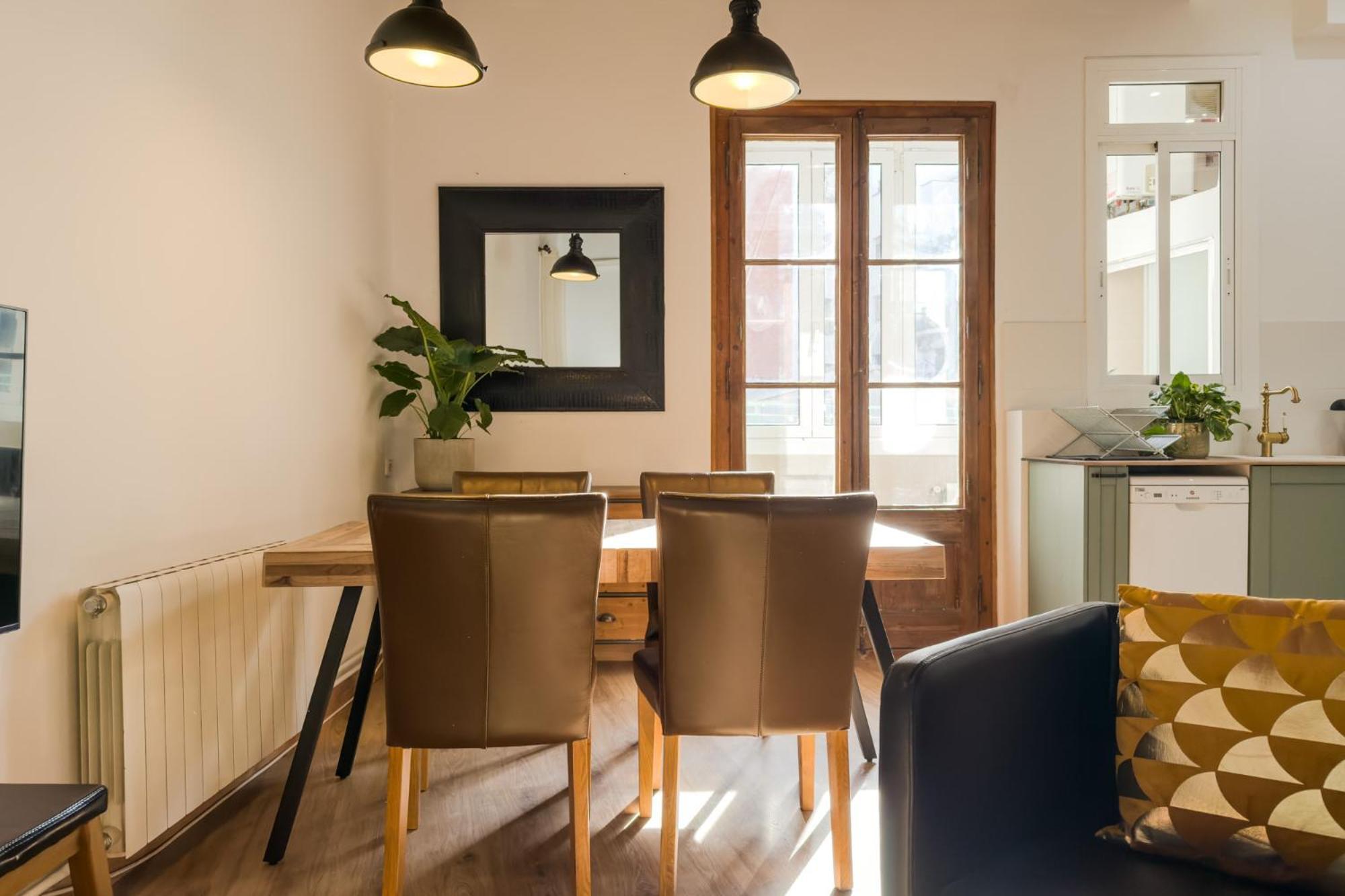 Magalhaes - Trad Flat In Poble Sec, Near Ramblas Βαρκελώνη Εξωτερικό φωτογραφία