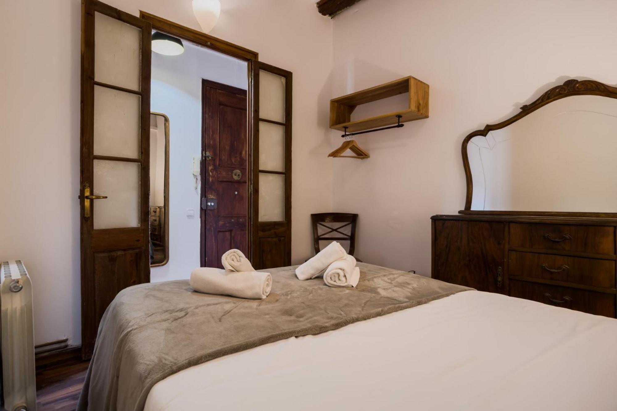 Magalhaes - Trad Flat In Poble Sec, Near Ramblas Βαρκελώνη Εξωτερικό φωτογραφία